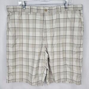 PGA Tour Golf Shorts Men's 38 Ivory with Beige Black Geometric Plaid